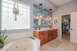 9814 Gretna Grn Dr, Tampa, FL 33626 - Photo 23