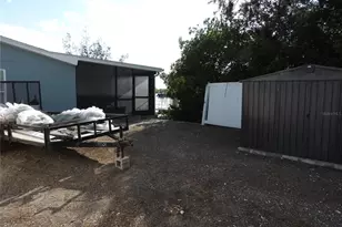 8822 Rocky Creek Dr, Tampa, FL 33615 - Photo 21