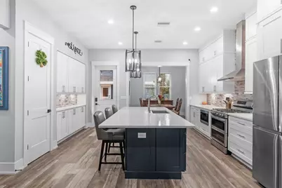 607 12th Avenue S, Saint Petersburg, FL 33701 - Photo 5