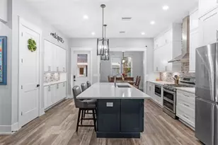 607 12th Ave S, Saint Petersburg, FL 33701 - Photo 5