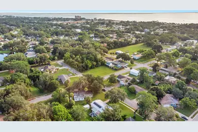 4005 Vanguard Avenue, Titusville, FL 32780 - Photo 11