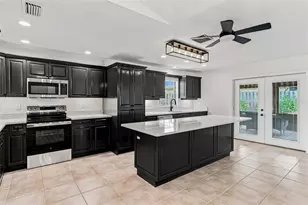 2308 Liston Cir, Palm Harbor, FL 34683 - Photo 5