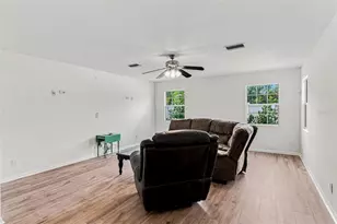 2308 Liston Cir, Palm Harbor, FL 34683 - Photo 9