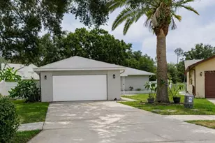 2308 Liston Cir, Palm Harbor, FL 34683 - Photo 1