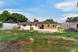 506 Shamrock Rd, Brandon, FL 33511 - Photo 49