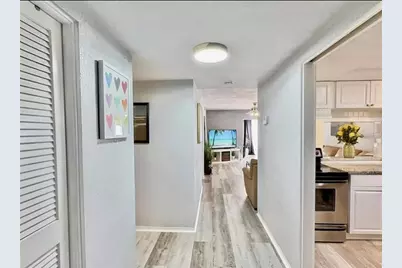 8651 10th Street N #130, Saint Petersburg, FL 33702 - Photo 3