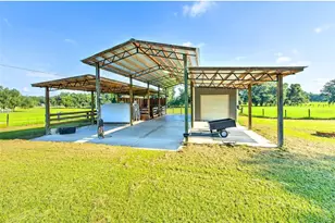 16520 Spring Valley Rd, Dade City, FL 33523 - Photo 3
