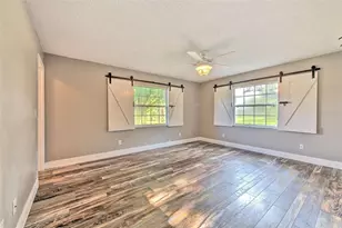 16520 Spring Valley Rd, Dade City, FL 33523 - Photo 9