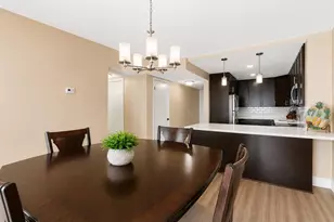 51 Island Way, Clearwater Beach, FL 33767 - Photo 9