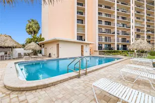 51 Island Way, Clearwater Beach, FL 33767 - Photo 37