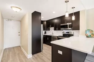 51 Island Way, Clearwater Beach, FL 33767 - Photo 1