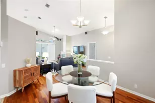 1258 Paradise Lake Dr, Tarpon Springs, FL 34689 - Photo 5