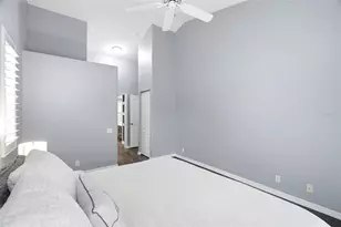 1258 Paradise Lake Dr, Tarpon Springs, FL 34689 - Photo 23