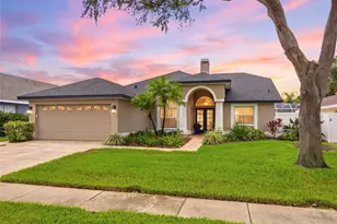 1258 Paradise Lake Dr, Tarpon Springs, FL 34689 - Photo 1