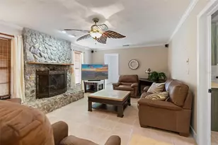 806 Sparrow Ave, Palm Harbor, FL 34683 - Photo 15