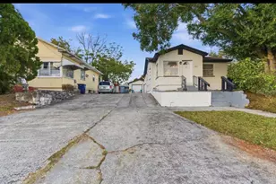 2717 W Cherry St, Tampa, FL 33607 - Photo 1