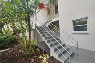 487 1st St S, Saint Petersburg, FL 33701 - Photo 15