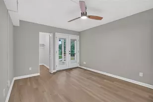 4885 1st St NE, Saint Petersburg, FL 33703 - Photo 13