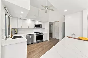 13513 Woodside Dr, Hudson, FL 34667 - Photo 3