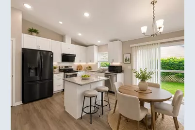 28427 Sunvale Place, Wesley Chapel, FL 33543 - Photo 5