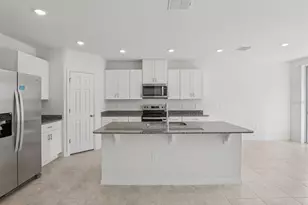 2896 Wild Olive Dr, Saint Cloud, FL 34772 - Photo 5