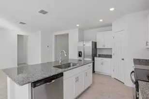 2896 Wild Olive Dr, Saint Cloud, FL 34772 - Photo 7