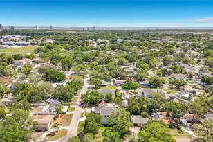 4732 W Wallcraft Ave, Tampa, FL 33611 - Photo 97
