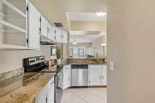 1109 Somerset Cir S, Dunedin, FL 34698 - Photo 7