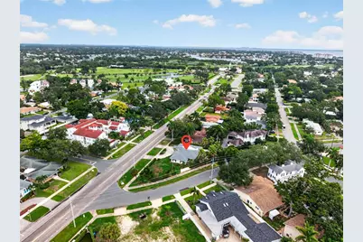 201 Snell Isle Boulevard NE, Saint Petersburg, FL 33704 - Photo 3