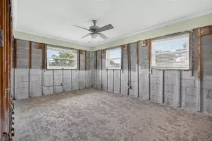 201 Snell Isle Blvd NE, Saint Petersburg, FL 33704 - Photo 15