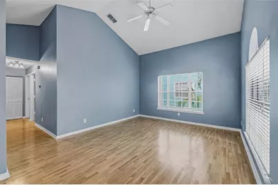 3002 W Cleveland Street #A8, Tampa, FL 33609 - Photo 5