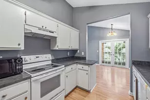 3002 W Cleveland St, Tampa, FL 33609 - Photo 9