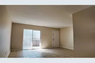 8512 Oleander Flower Lane #101C, Tampa, FL 33614 - Photo 9
