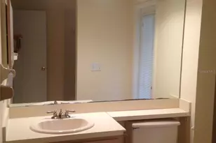 9673 Fox Hearst Rd, Tampa, FL 33647 - Photo 11