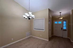 9673 Fox Hearst Rd, Tampa, FL 33647 - Photo 3