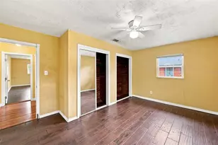 4310 Dr Martin Luther King Jr Street S, Saint Petersburg, FL 33705 - Photo 11