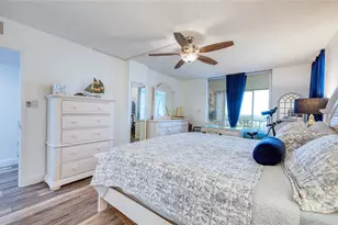 7400 Sun Island Dr S, South Pasadena, FL 33707 - Photo 27