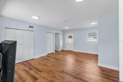 7002 Applewood Court, Tampa, FL 33615 - Photo 21