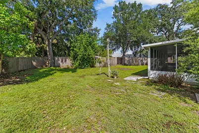 7002 Applewood Court, Tampa, FL 33615 - Photo 49
