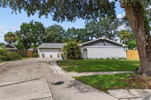 7002 Applewood Ct, Tampa, FL 33615 - Photo 1