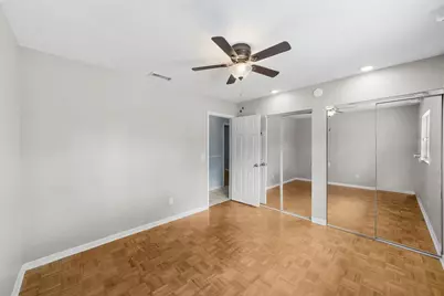 7002 Applewood Court, Tampa, FL 33615 - Photo 37