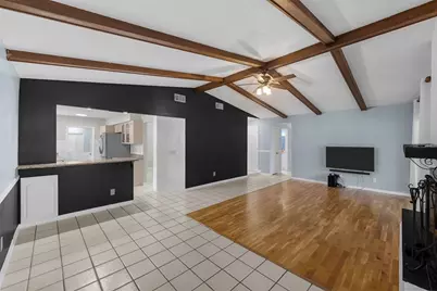 7002 Applewood Court, Tampa, FL 33615 - Photo 5