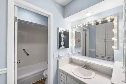 7002 Applewood Court, Tampa, FL 33615 - Photo 29