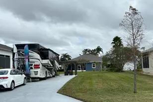 1098 Motorcoach Dr, Polk City, FL 33868 - Photo 1