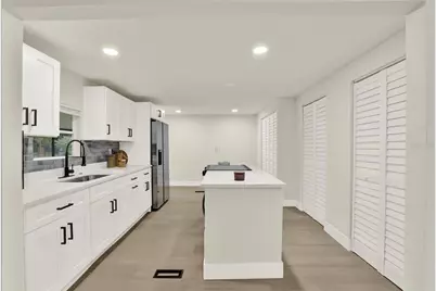 5801 Myrtle Lane, Tampa, FL 33625 - Photo 11