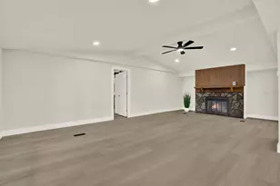 5801 Myrtle Ln, Tampa, FL 33625 - Photo 3