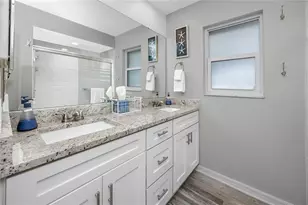12291 Monarch Cir, Seminole, FL 33772 - Photo 25