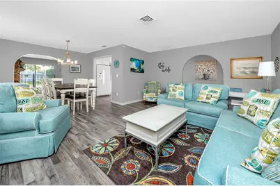 12291 Monarch Circle, Seminole, FL 33772 - Photo 9