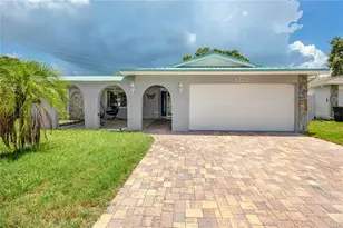 12291 Monarch Cir, Seminole, FL 33772 - Photo 1