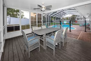 12291 Monarch Cir, Seminole, FL 33772 - Photo 3